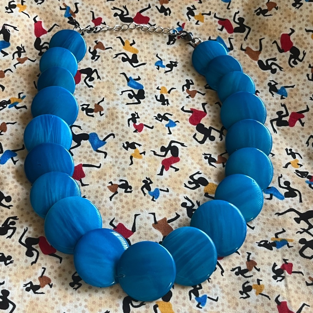 Modern Shell Necklace - Picture 9 of 12
